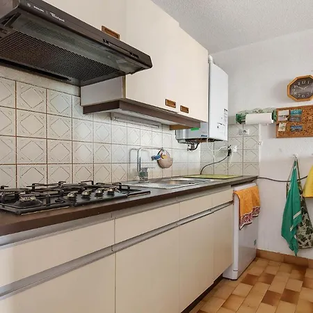 La Colinne -113- 3 Pers * Agde